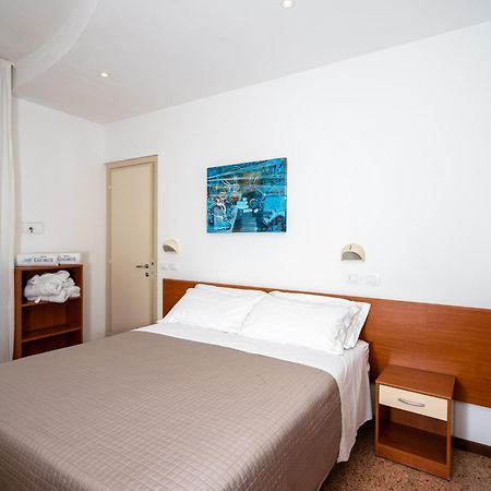 Hotel Globus Bellaria-Igea Marina Ngoại thất bức ảnh